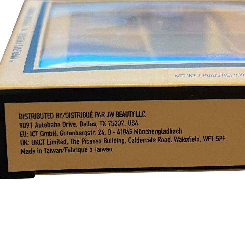 Jason Wu Beauty Matte Suede Eyeshadow Palette 9 Shades Neutral Green Taupe - Picture 2 of 10